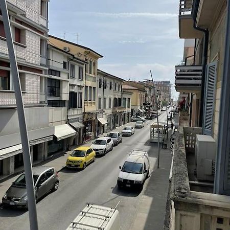 Willa Garibaldi 86 Viareggio Zewnętrze zdjęcie